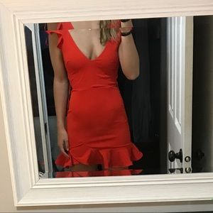 Selfie Leslie Dress
